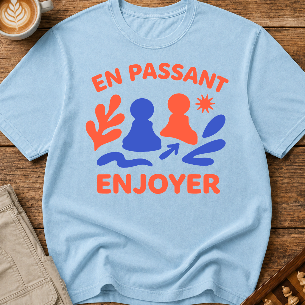 En Passant Enjoyer T-Shirt